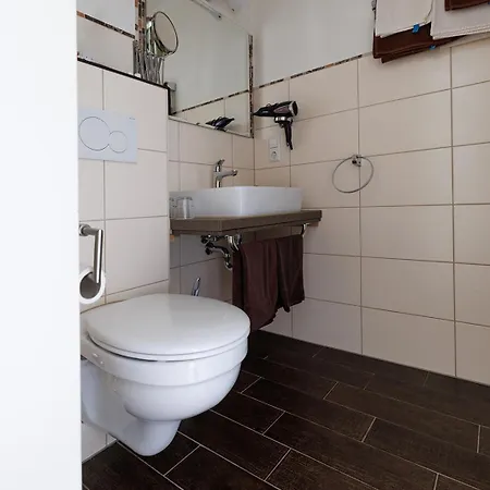 Gasthuis Winneburger Hof 3*